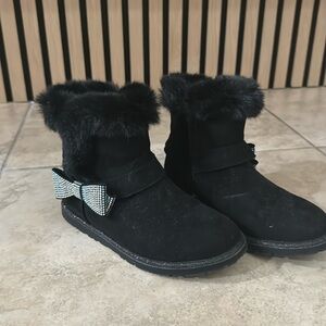 Girls Black Boots with faux fur/ rhinestone bow